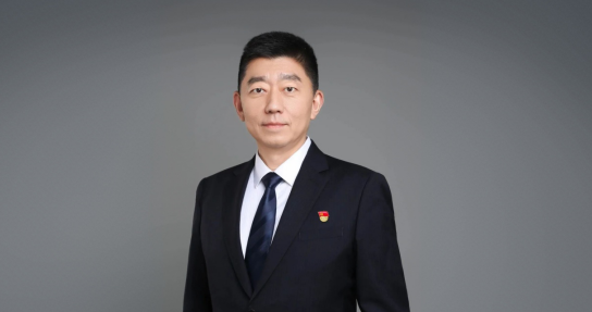 徐浩宇代表：制定和完善大健康相关政策法规